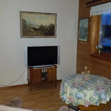 Vakantiehuis Opslidre Holiday *